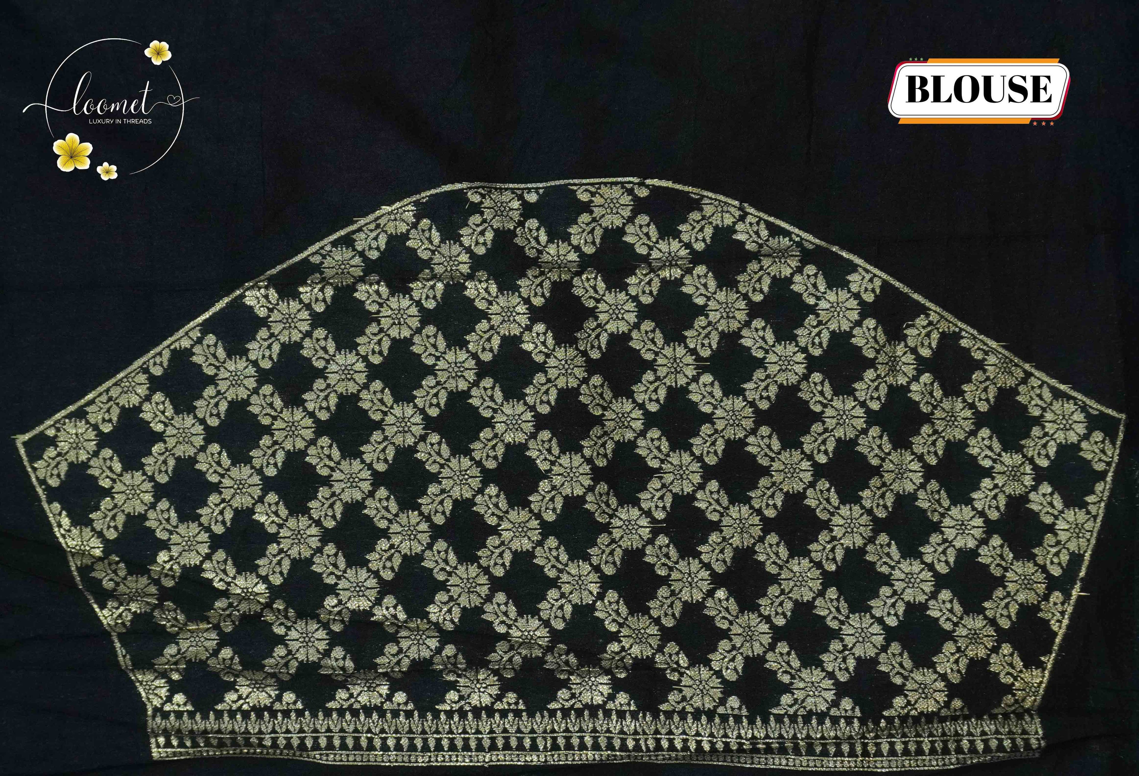 AJF1321 Off-White and Charcoal Grey Viscose saree with brush-stroke wavy pattern.