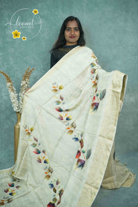 AJF1721 Off-White Viscose saree with Digital Leafy vines pattern.