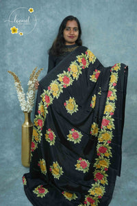AJF4111 Black Rayon saree with vertical floral creeper pattern.