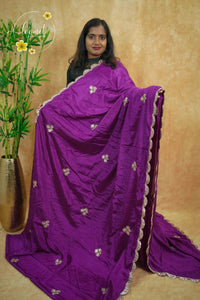 APL0502 Deep Purple Chinnon saree with zardosi-style floral buttas and scalloped cutwork border.