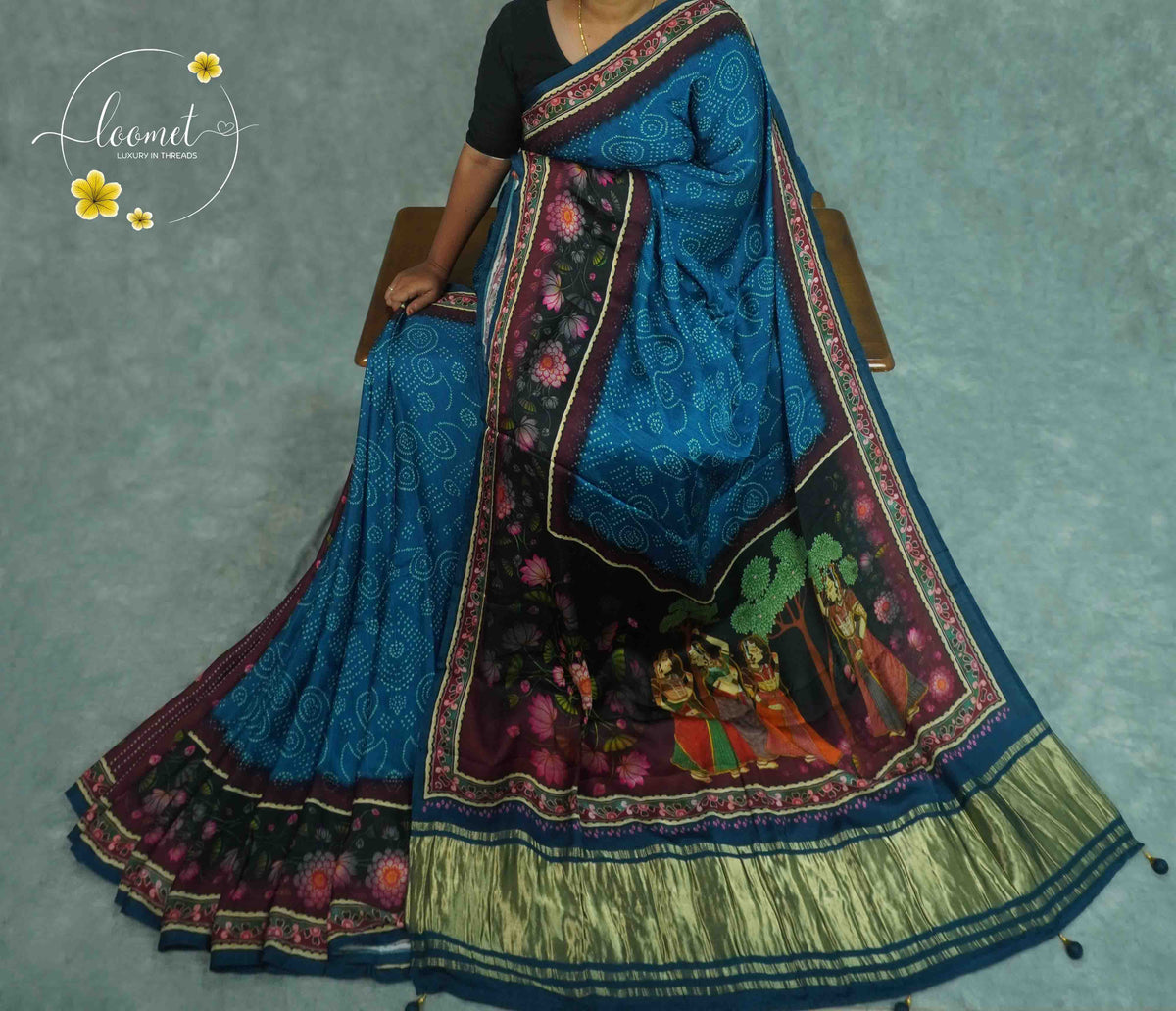 APL26001 Teal blue Pure Dola Viscose saree featuring floral prints and Lagdi Patta Pallu.