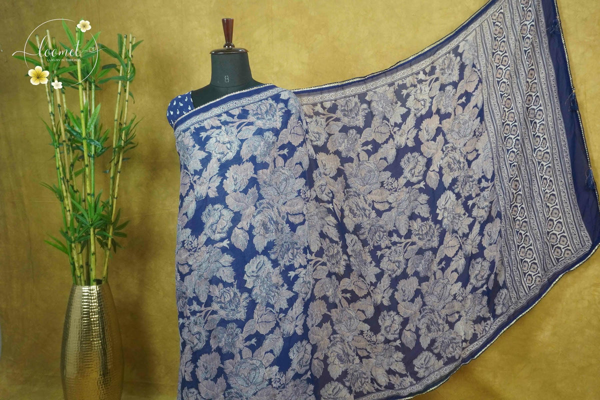 ARN1617 Royal Blue Chiffon saree with all-over large floral prints.