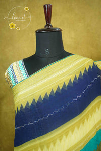 ARN1718 Multi-color Georgette saree with Zig-Zag geometric pattern.