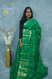 ARN3405 Leaf Green Mysore Silk saree features gold zari mango buttas with paisley borders.