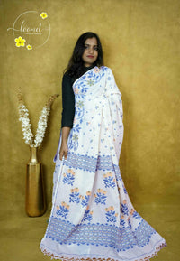 ASB2570 Off-White and Blue Jamdhani Cotton saree with floral block print design.