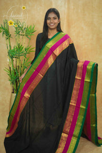 AWB7270 Black mul cotton saree features a plain body with Tri-colour border.