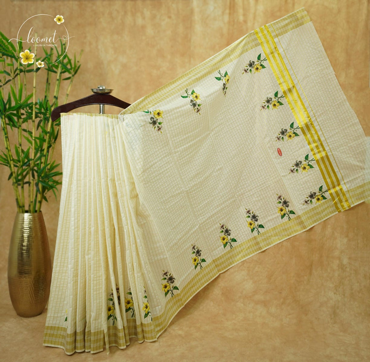 CKS6051 Off-White Cotton saree featuring hibiscus floral prints with gold zari check pattern.