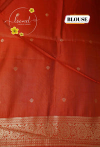 ISS8314 Off-White and vermilion red Banarasi Semi Cotton saree with floral motifs.