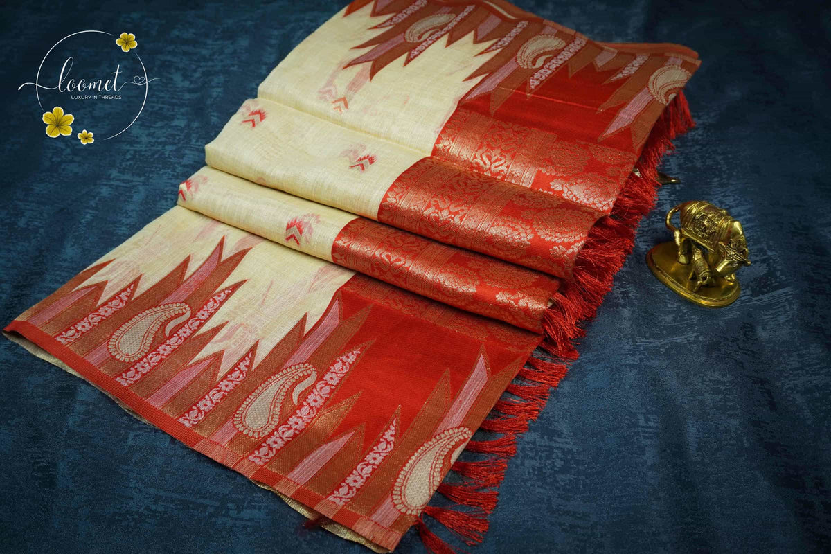IWS8005 Off-White and red Banarasi semi cotton saree with Arrow-shaped Buttas.