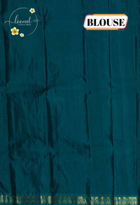 LSK6124 Royal purple and deep teal silk saree and a richly woven teal pallu with fine horizontal bands densely woven with fine antique gold vertical stripes.