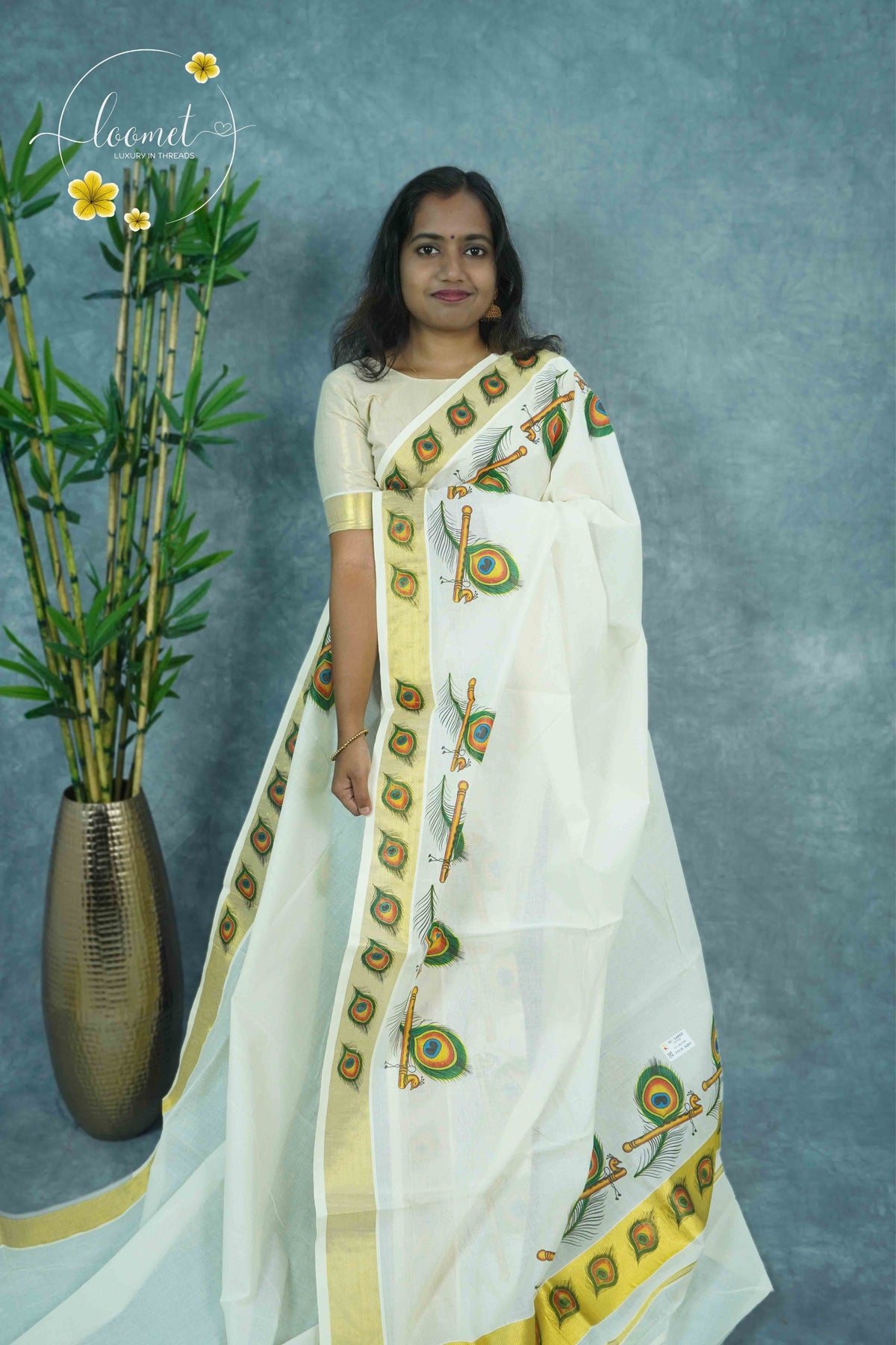 RDT2412 Off-White Kerala Kasavu Kuthampully Cotton saree with mural Art Prints of Peacock Feather