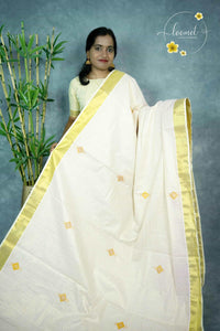 RDT2611 Off-White Kerala Kasavu Kuthampully Cotton saree with Diamond-Shaped Buttas