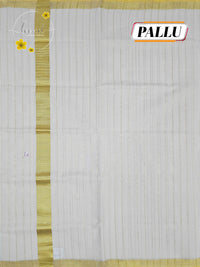 SDS1201 Off-White Balaramapuram Handloom saree with Elegant Zari Stripes.